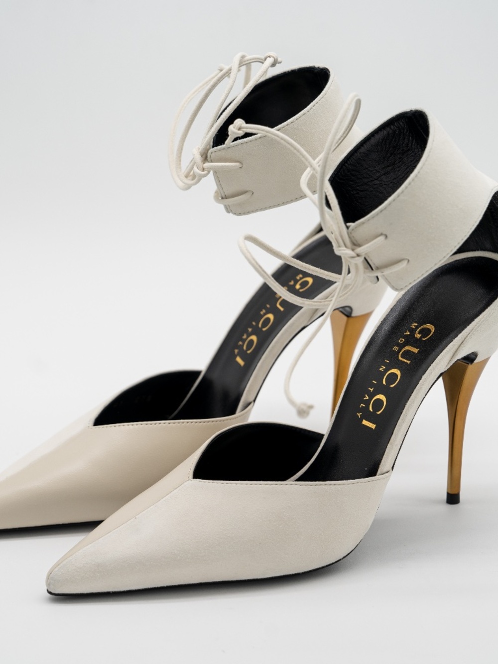 size 41G 11 US Gucci Priscilla Pumps  Mystic White Ankle Cuff Leather Suede